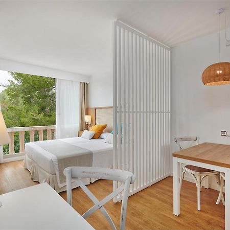 Hotel Apartamentos Cala サンタニー エクステリア 写真