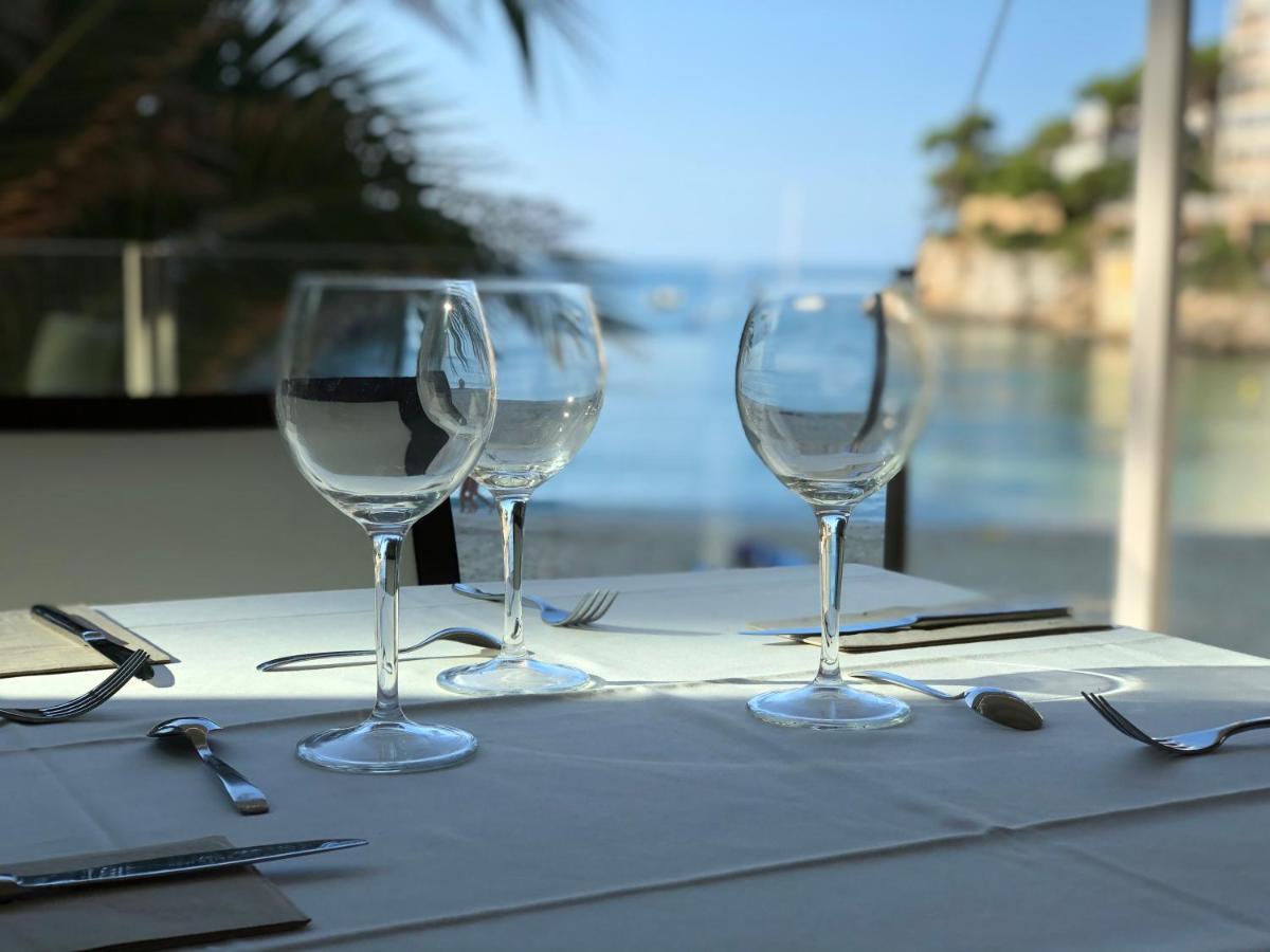 Hotel Apartamentos Cala サンタニー エクステリア 写真