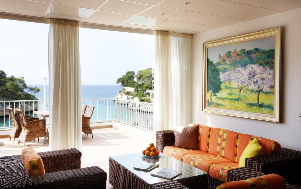 Hotel Apartamentos Cala サンタニー エクステリア 写真