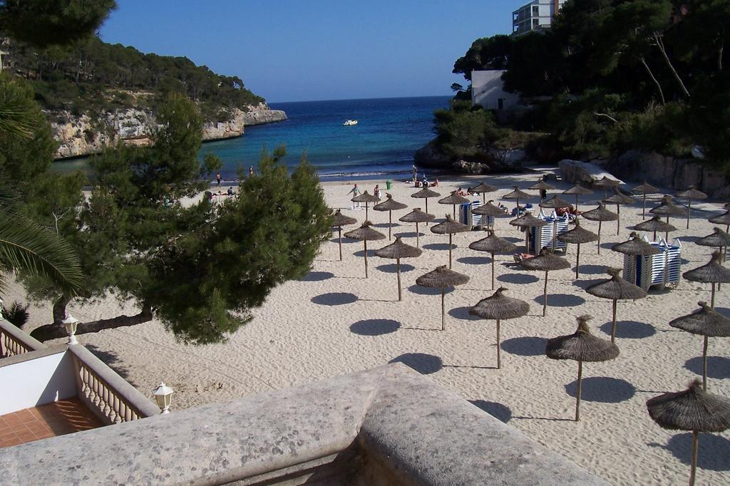 Hotel Apartamentos Cala サンタニー エクステリア 写真