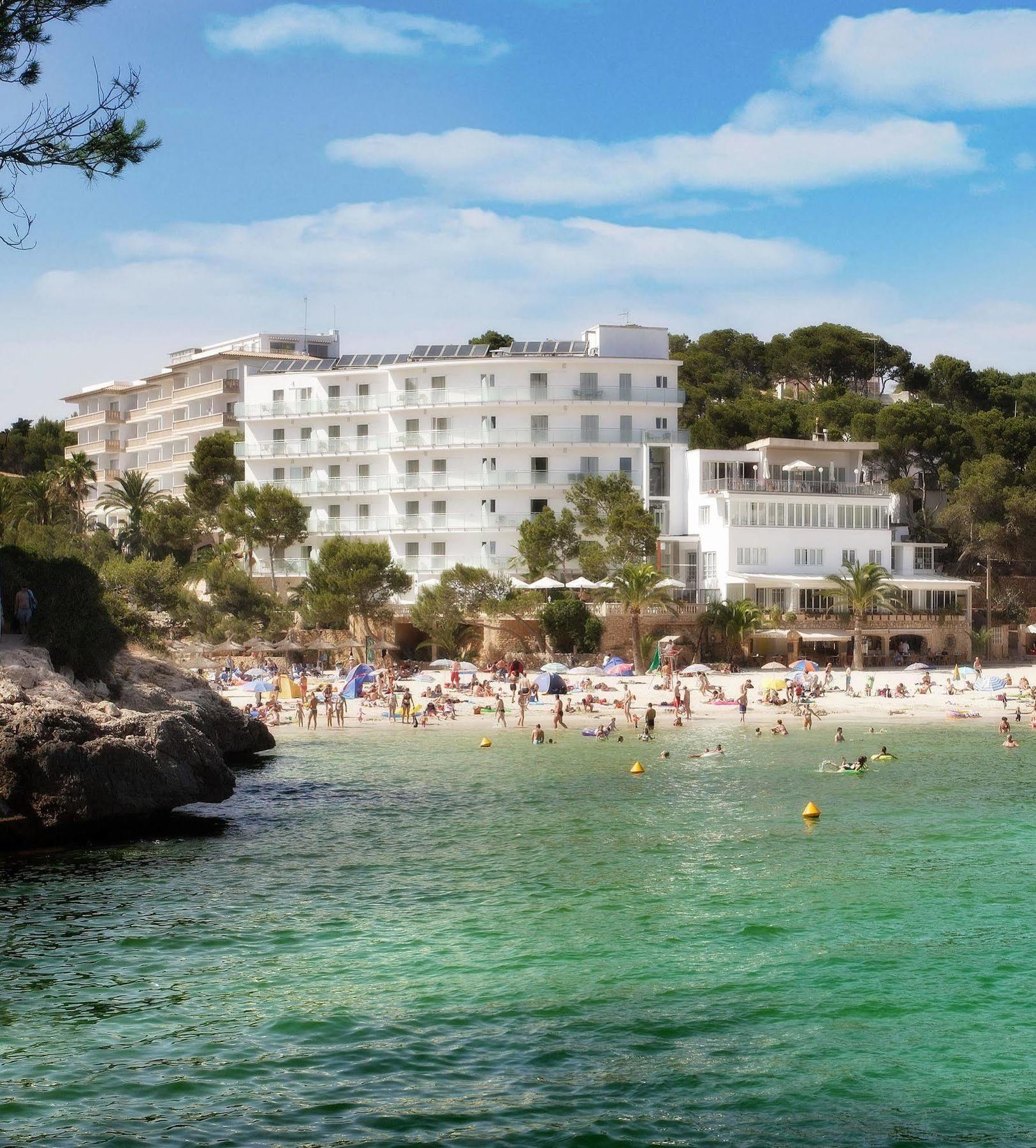 Hotel Apartamentos Cala サンタニー エクステリア 写真